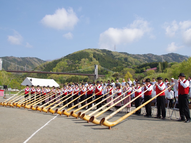 アルプホルン（山開き式）